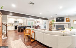 205 E GLENN ROAD, HERSHEY, PA 17033