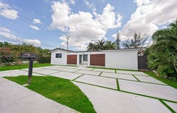 1700 NW 170th Ter, Miami Gardens, FL 33056