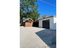 26 S. Kansas, Chanute, KS 66720