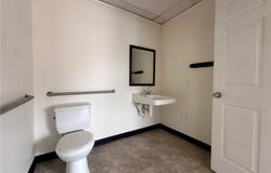 100 Center Avenue, West View, PA 15229