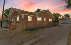 417 8TH Street NW, Albuquerque, NM 87102