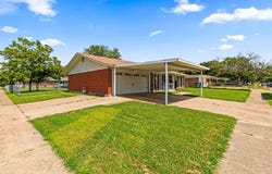 201 S Barbara Street, Waco, TX 76705