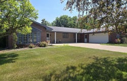 244 Terrace Drive, Oskaloosa, IA 52577