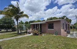 1051 E 18th St, Hialeah, FL 33013