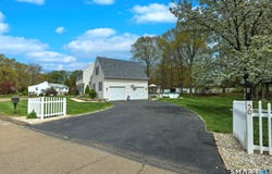 50 Ralphs Lane, East Haven, CT 06512