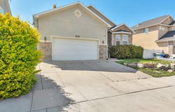 8256 S IMPERIAL OAK Dr, West Jordan, UT 84081