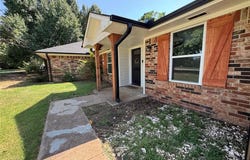 112 Mockingbird Lane, Chickasha, OK 73018