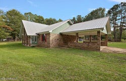 147 Wolverton Drive, Magee, MS 39111