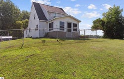 31 E Jackson Road, St Louis, MI 48880