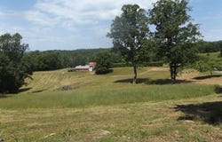 414 Chippewa Ln, Laurel Fork, VA 24352