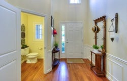 204 Sandtrap Court, Northbridge, MA 01534