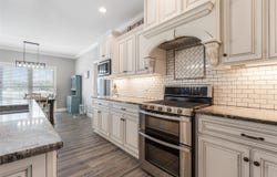 110 Iroquois Circle, Russellville, KY 42276