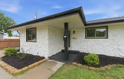 411 E 6th St, Valley Center, KS 67147