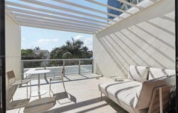 2201 Collins Ave, Miami Beach, FL 33139