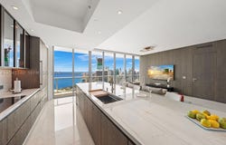 888 Biscayne Blvd, Miami, FL 33132
