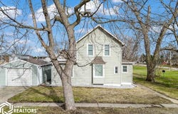308 Pine Street, Williams, IA 50271