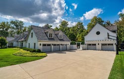 2910 Covington Lake Drive, Fort Wayne, IN 46804