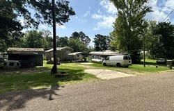 1491 Fisherman's Wharf Road, Converse, LA 71419