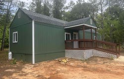 1525 BULLMAN Rd, Finger, TN 38334