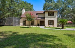 22110 SW 15th Ave, Newberry, FL 32669