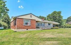 310 Daladier DR, Vinton, VA 24179