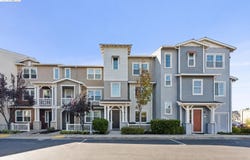 3203 Jetty Dr, Richmond, CA 94804