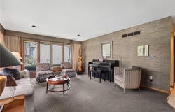 3913 W 121 Terrace, Leawood, KS 66209