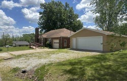 1903 Putnam Street, Unionville, MO 63565
