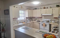 9384 SW 184th Ter, Cutler Bay, FL 33157