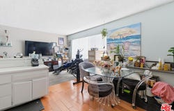 12438 Short Ave, Los Angeles, CA 90066