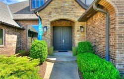 1208 W Flowering Peach Way, Mustang, OK 73064