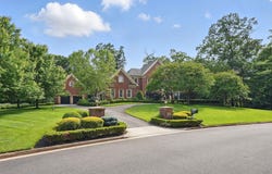 2555 VALE RIDGE COURT, OAKTON, VA 22124