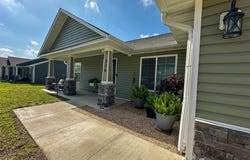 326 Apple Park Way, Poplar Bluff, MO 63901