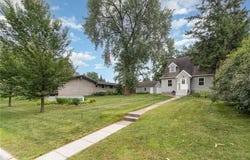 2544 19th Avenue E, North Saint Paul, MN 55109