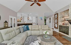 1313 Fallsbrook, Acworth, GA 30101