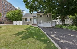 1 Franklin Pl, Hackensack City, NJ 07601