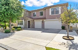 2188 Whiteash Avenue, Clovis, CA 93619