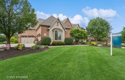 931 Lusted Lane, Batavia, IL 60510