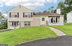 694 DAVISVILLE ROAD, WARMINSTER, PA 18974
