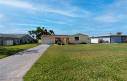 81 OAKLAND HILLS PLACE, ROTONDA WEST, FL 33947