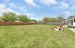 1206 W Jackson Street, Clarksville, TX 75426