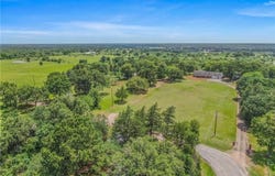 1110 County Road 439, Dime Box, TX 77853