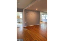 1621 FARRAGUT AVENUE, BRISTOL, PA 19007