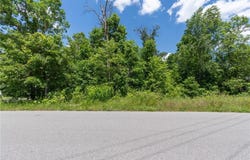 Cranfield  DR, Bella Vista, AR 72714