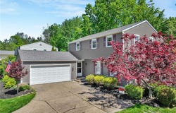 7850 Country Court, Mentor, OH 44060
