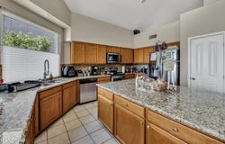 1285 S SANDSTONE Street, Gilbert, AZ 85296