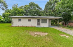 6 Ledbetter Dr, Purvis, MS 39475