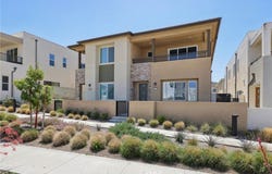 27217 Red Willow Court, Valencia, CA 91381