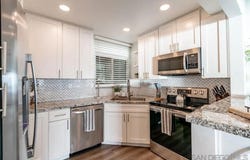 6529 Neptune Pl, La Jolla, CA 92037
