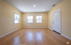 8017 Noble, Panorama City, CA 91402
